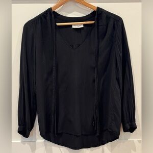 VELVET By Graham & Spencer Blouse Women's Split Neck With Ties Black S